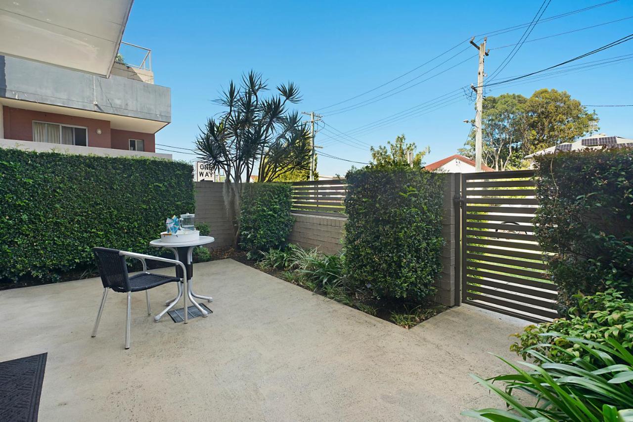 Newcastle Short Stay Accommodation - Birmingham Garden Townhouses Extérieur photo