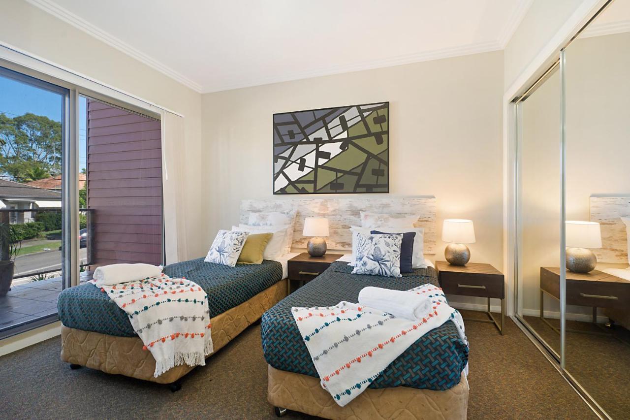 Newcastle Short Stay Accommodation - Birmingham Garden Townhouses Extérieur photo