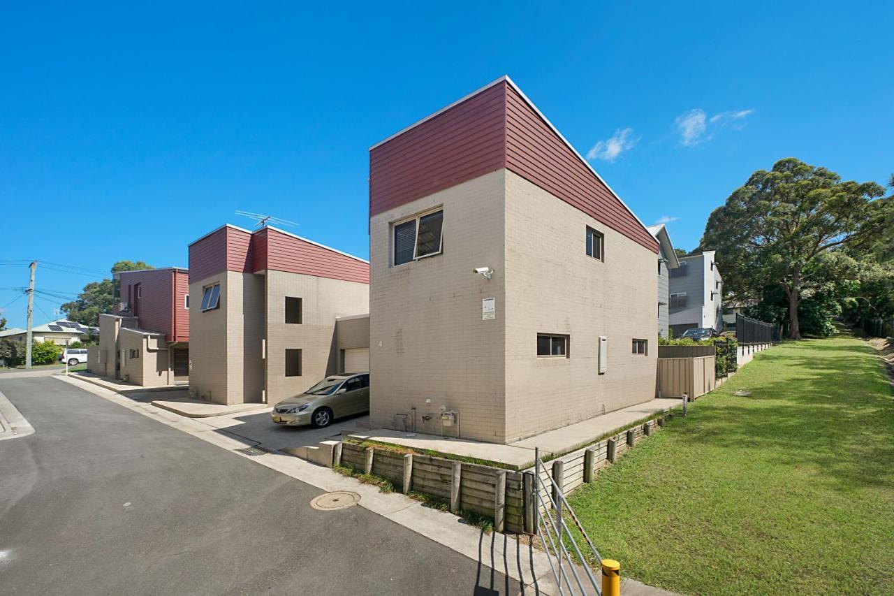 Newcastle Short Stay Accommodation - Birmingham Garden Townhouses Extérieur photo
