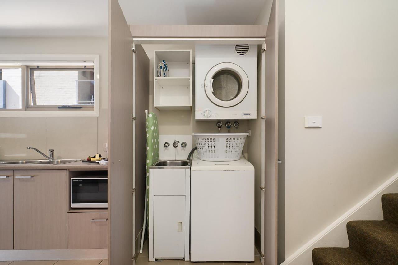 Newcastle Short Stay Accommodation - Birmingham Garden Townhouses Extérieur photo